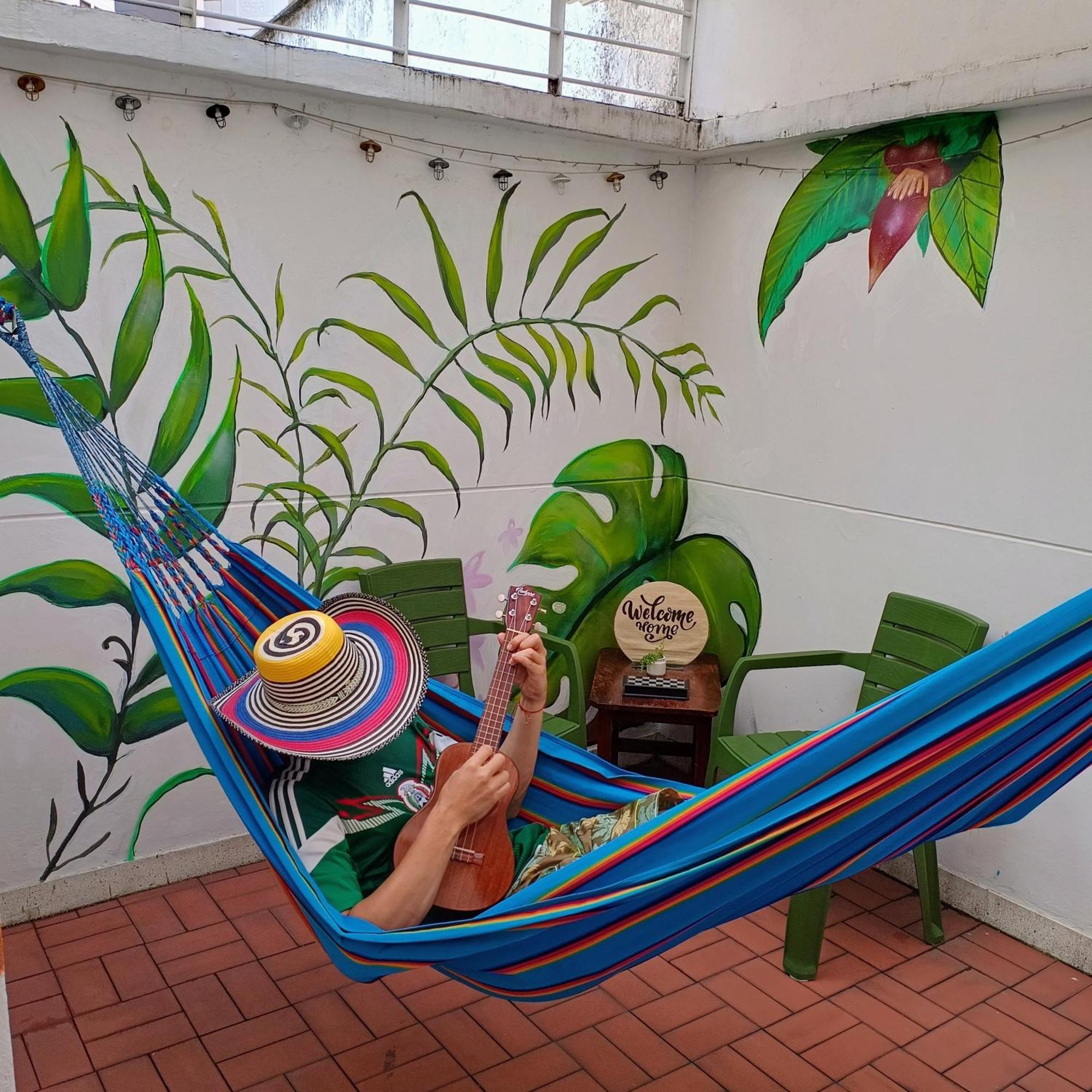 Moradia Laureles Medellin Apartment Екстериор снимка
